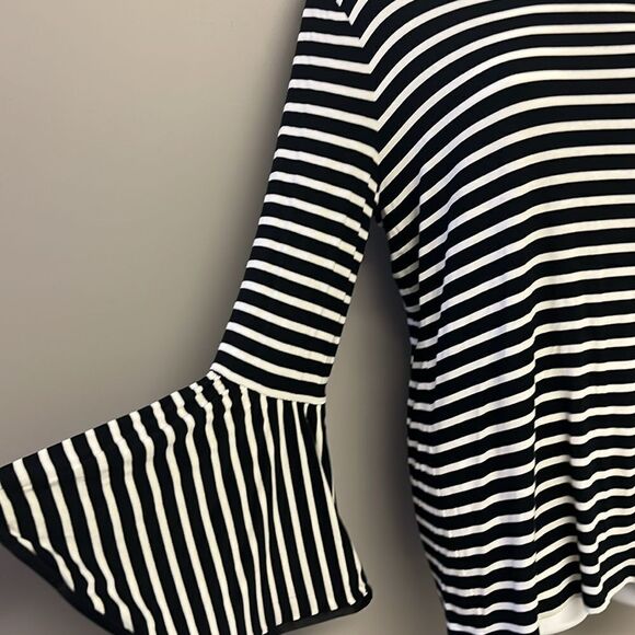 Maette by Stella & Dot Black White Striped Pullover Long Bell Sleeves- Medium - Picture 4 of 12